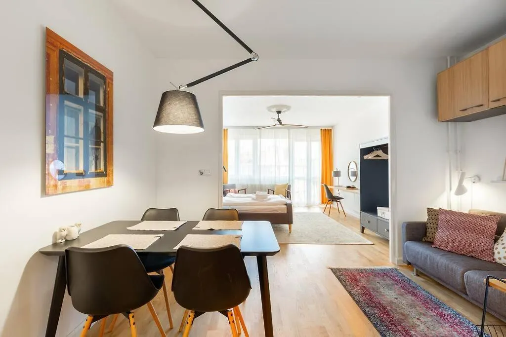 Cozy&Stylish At The Eastern Railway St. W Balcony Daire Budapeşte Macaristan