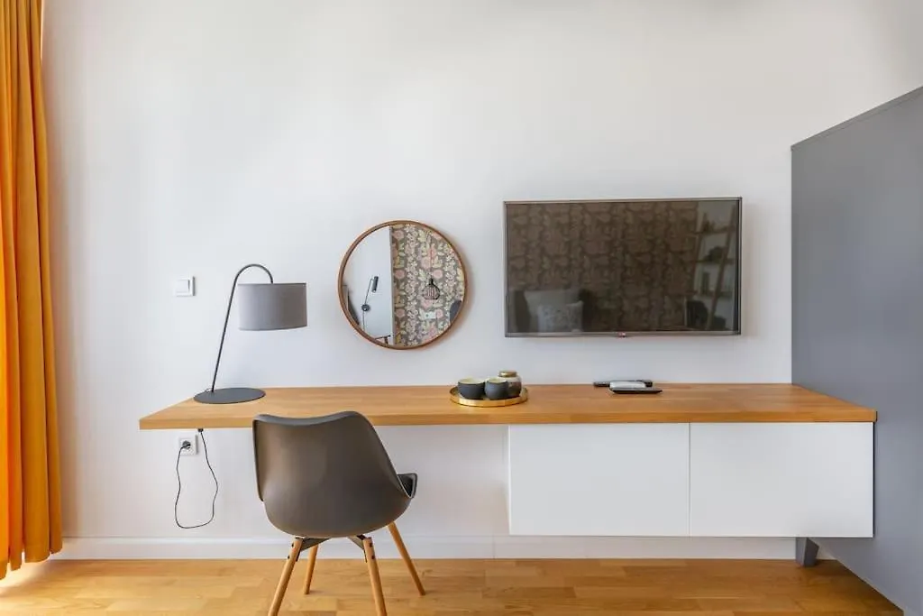 Cozy&Stylish At The Eastern Railway St. W Balcony Daire Budapeşte